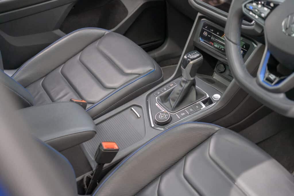 Volkswagen Tiguan (2nd-gen)-6