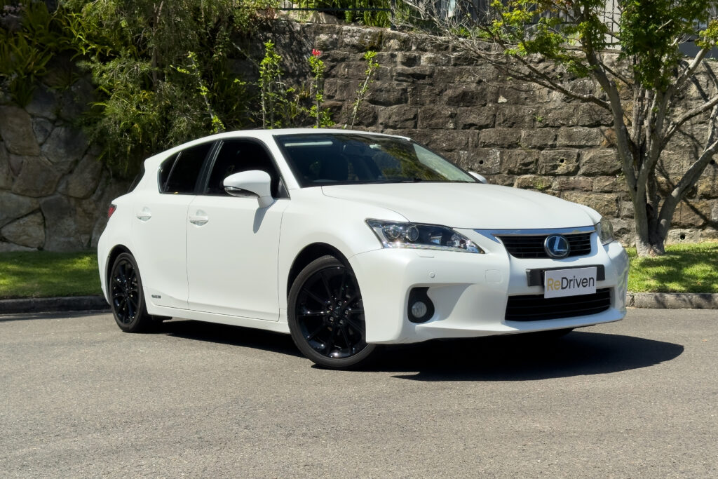 Used Lexus CT200 review