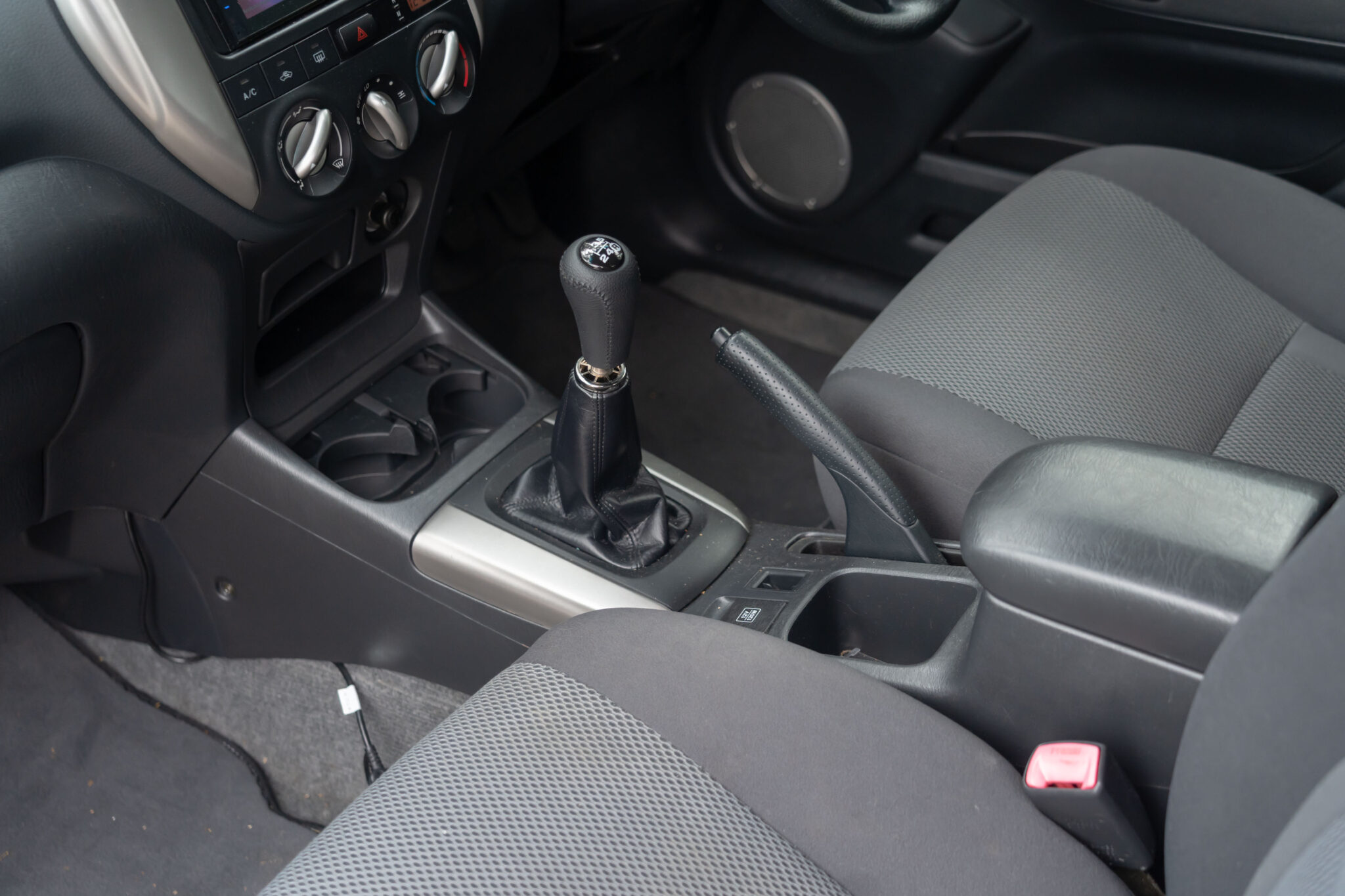 Used Toyota RAV4 (2nd-gen) review - ReDriven
