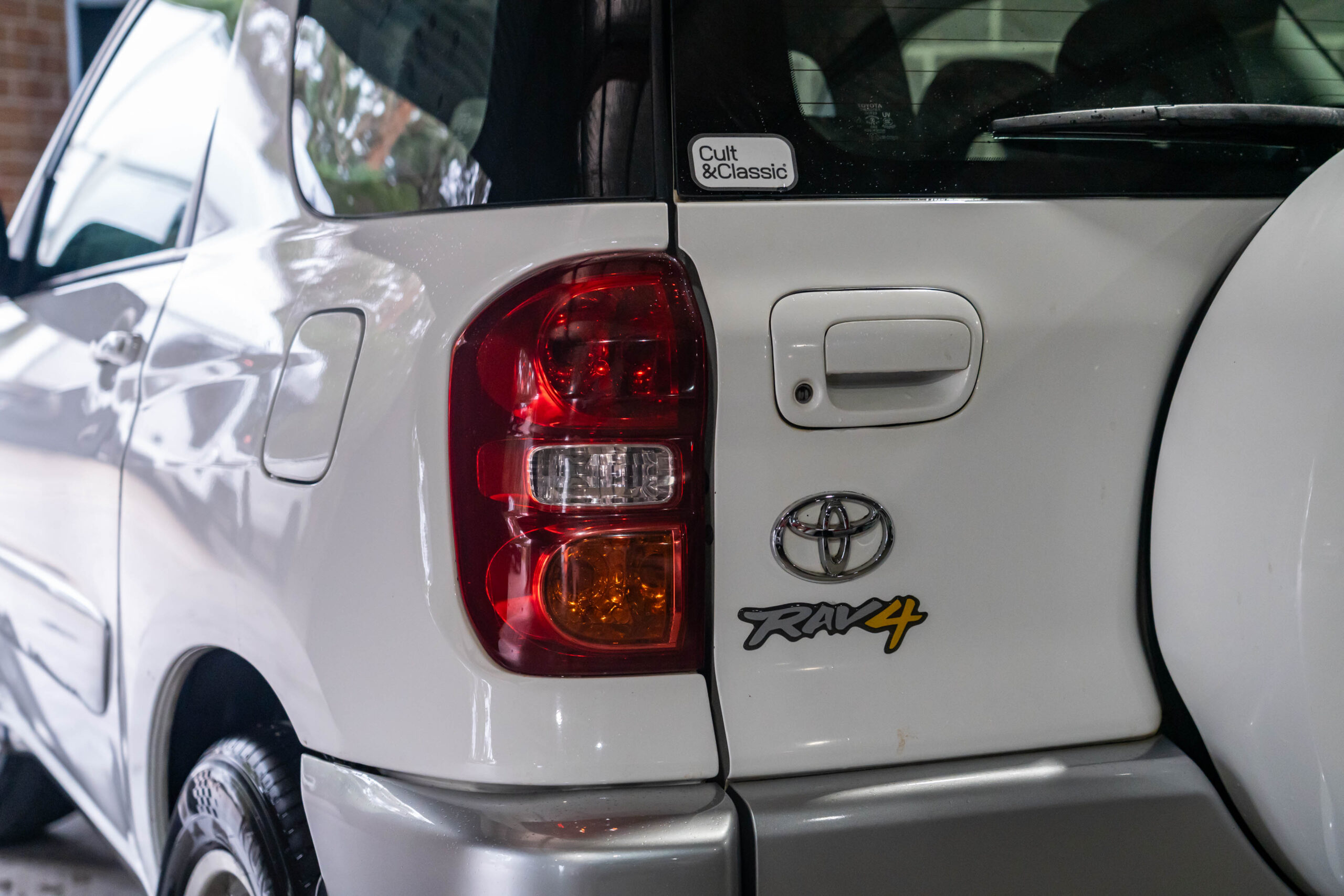 Gen2 Rav 4 Used Toyota RAV4 (2nd-gen) review - ReDriven