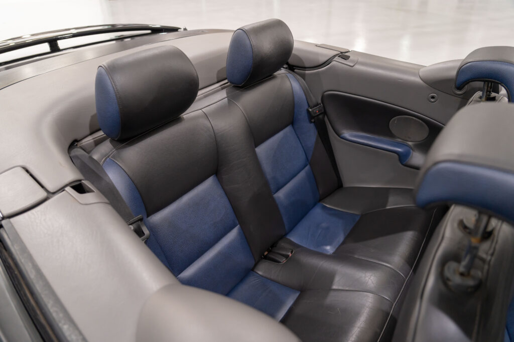 Car Image 28