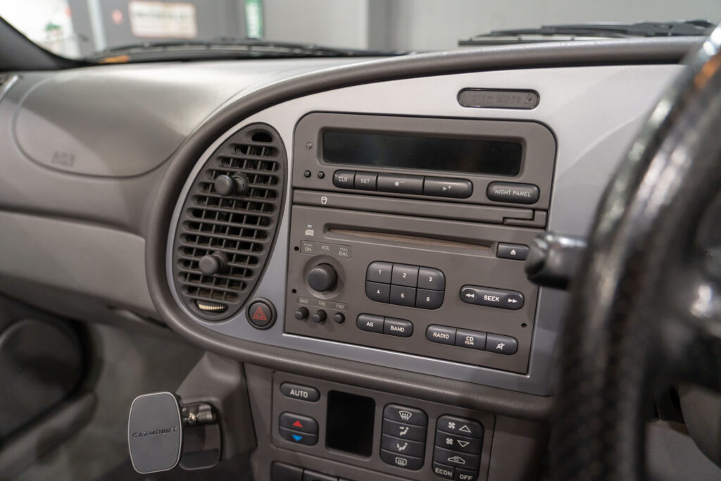 Car Image 29