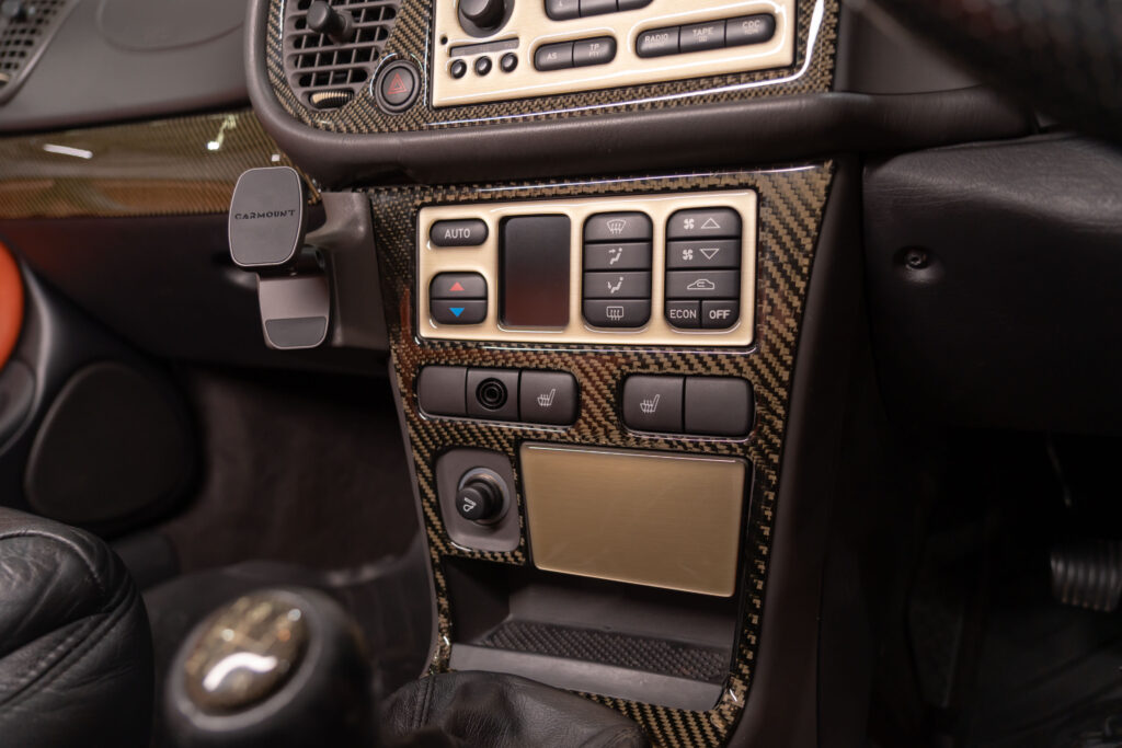 Car Image 38