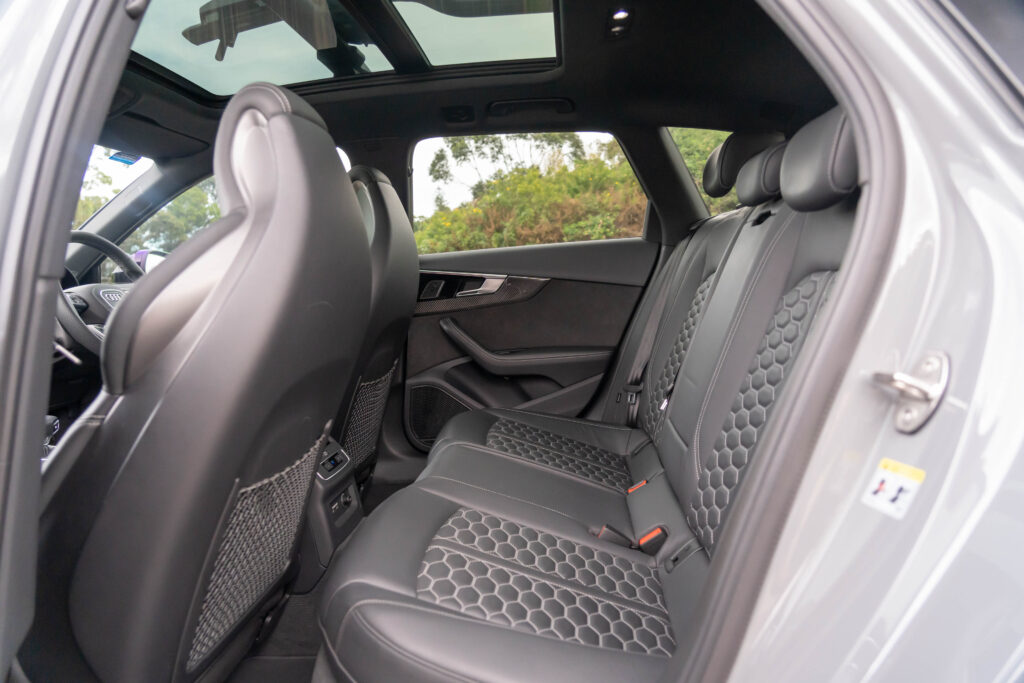Car Image 26