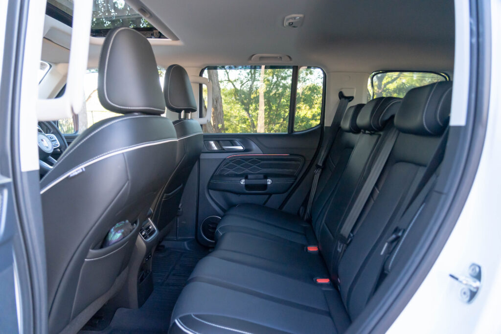 Car Image 23