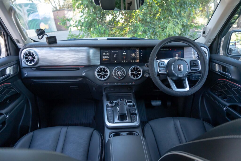 Car Image 18