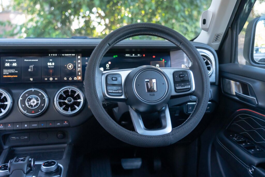 Car Image 19