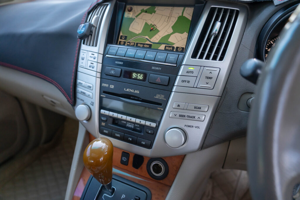 Car Image 17