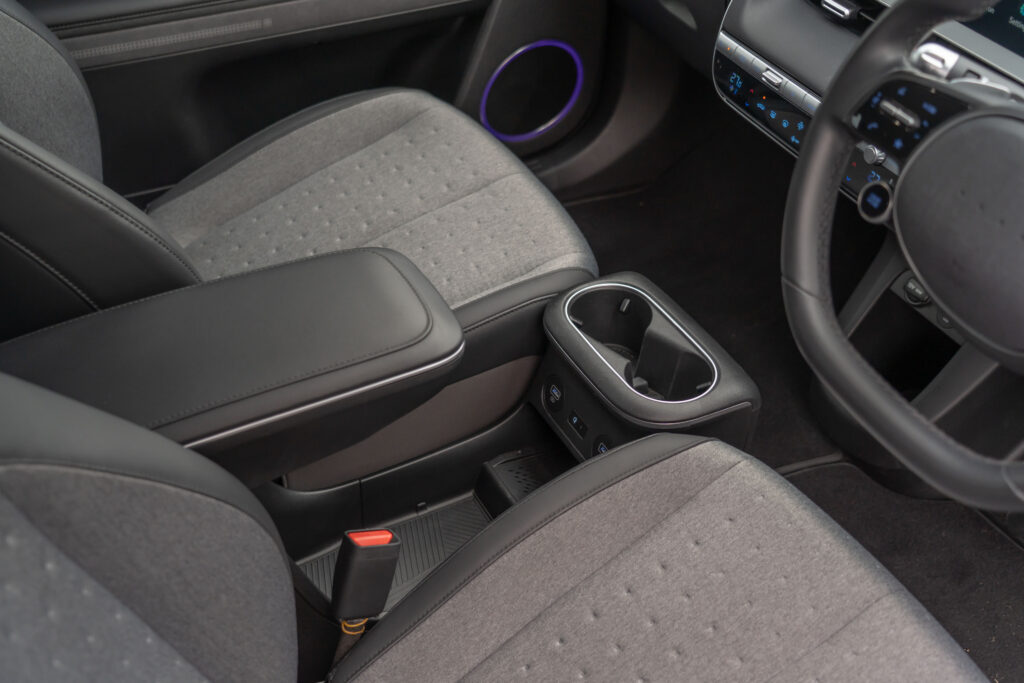 Car Image 23