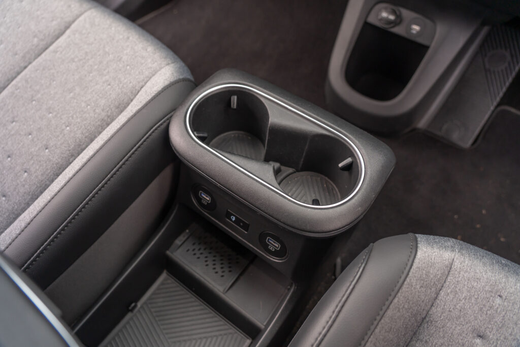 Car Image 19