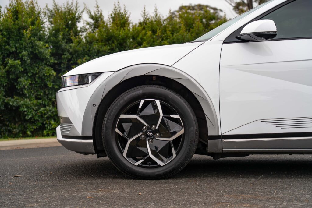 Car Image 8