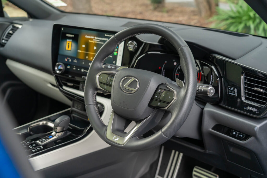 Car Image 14