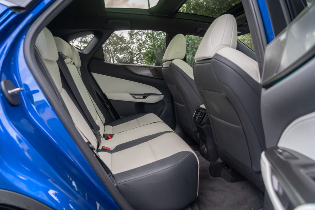 Car Image 26