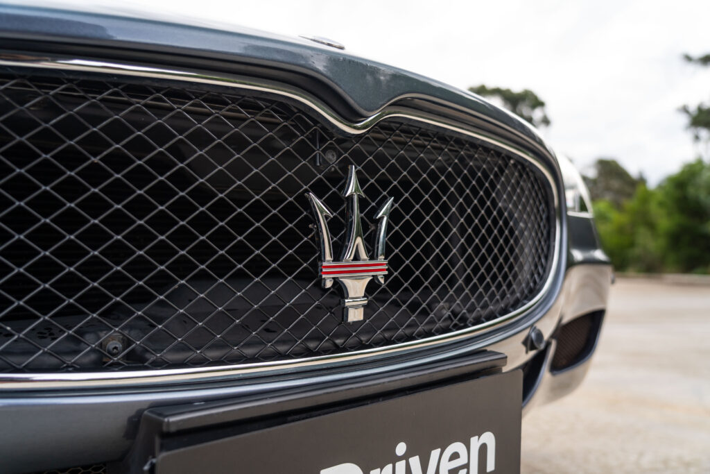 Car Image 9