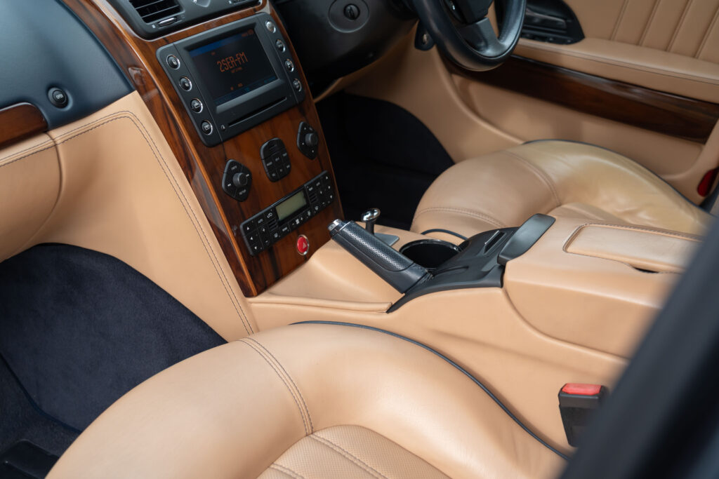 Car Image 19