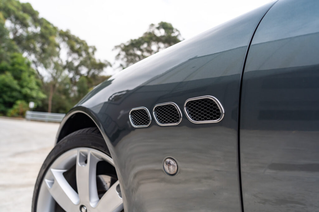 Car Image 10