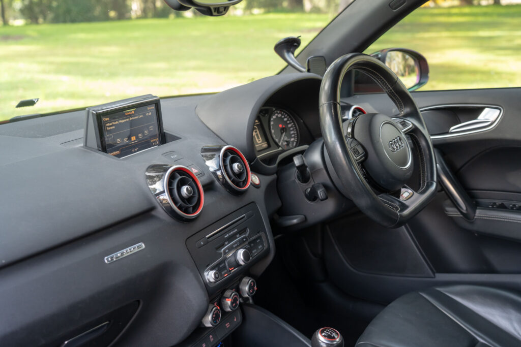 Car Image 26