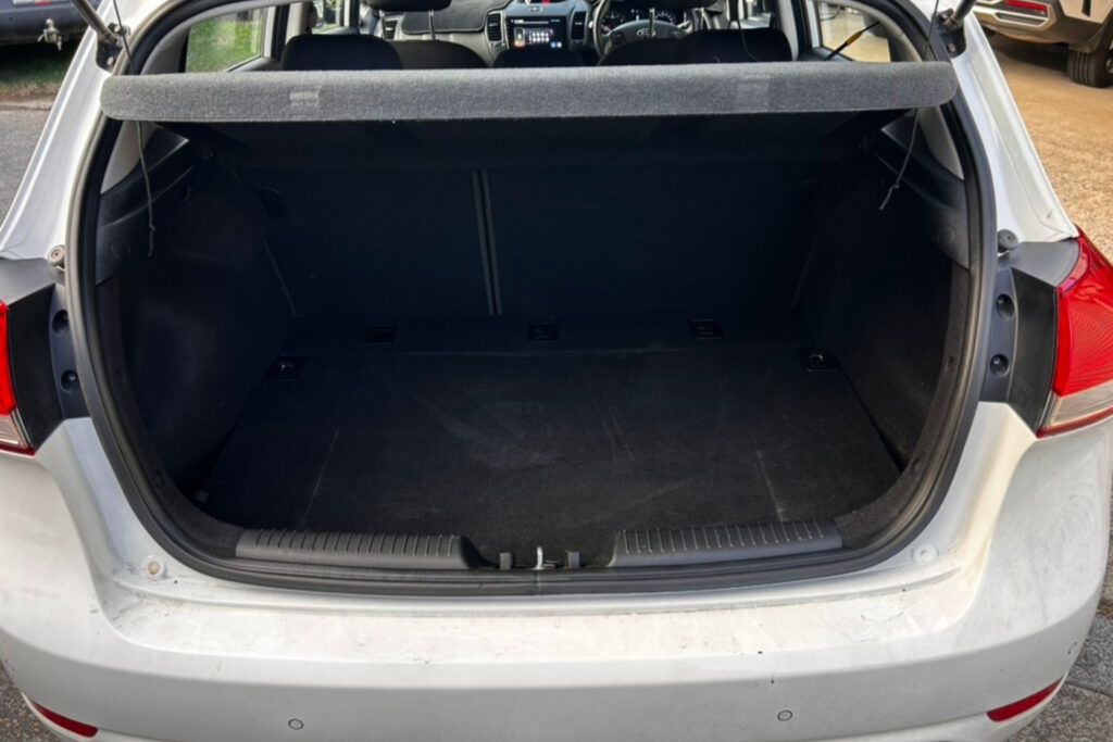 Car Image 8