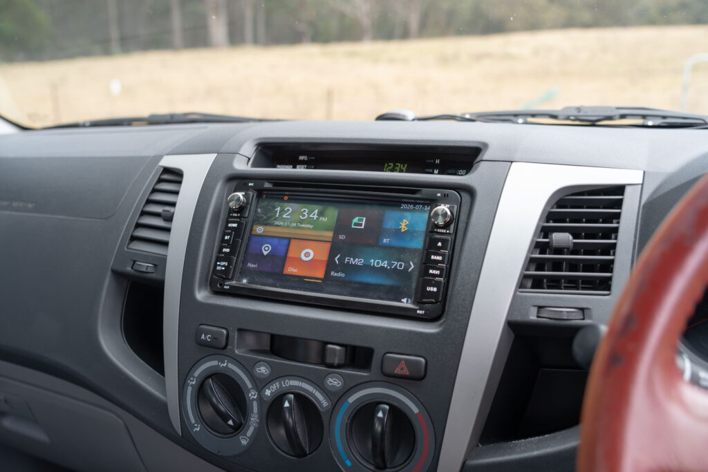 Car Image 16