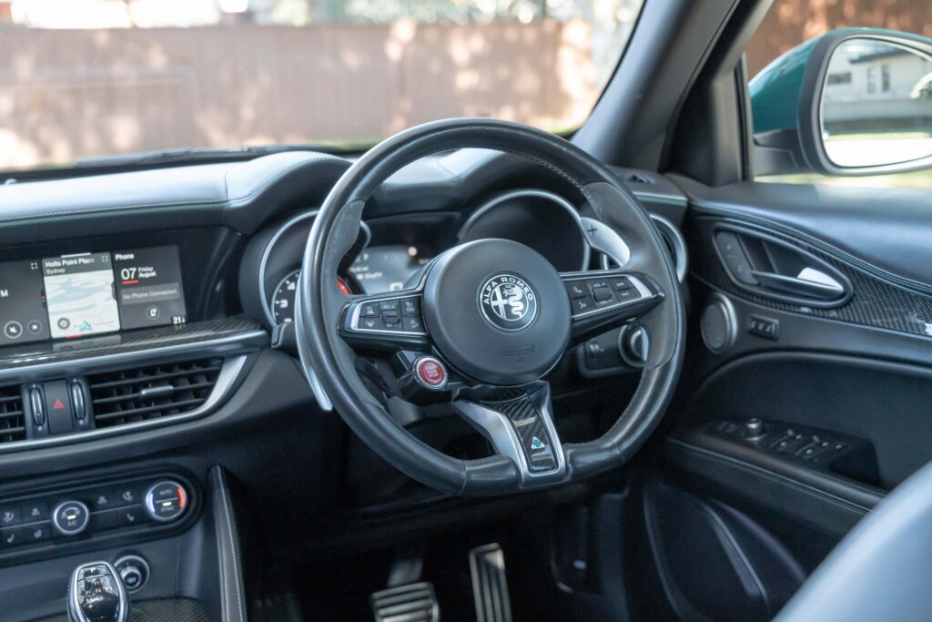 Car Image 17