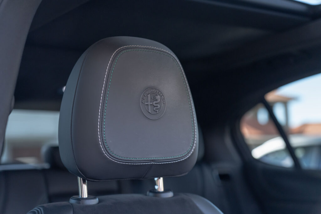 Car Image 27