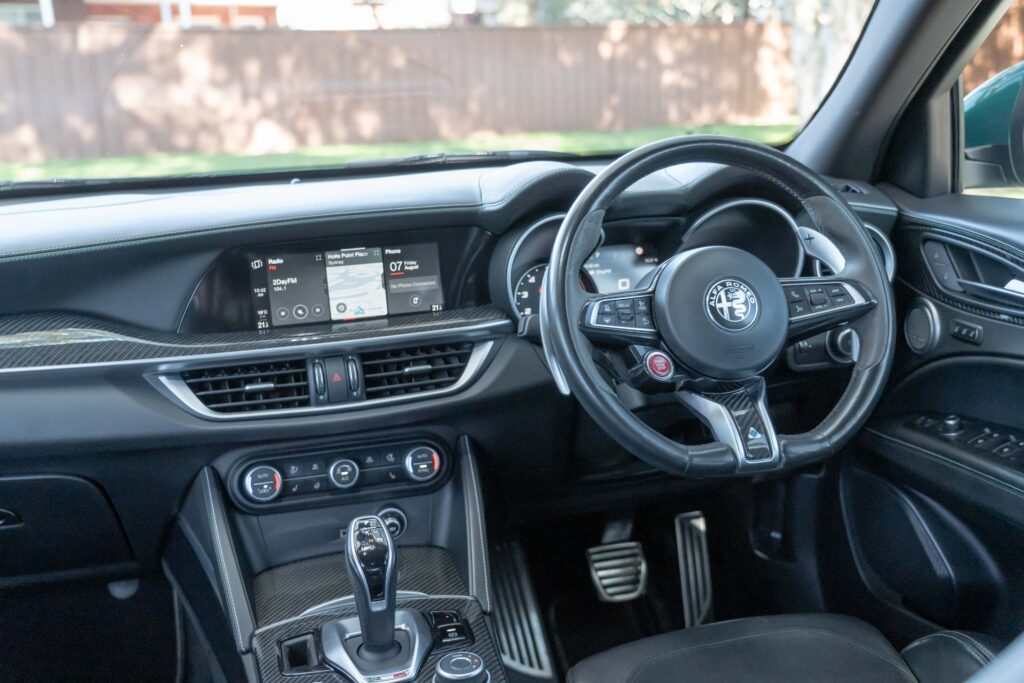 Car Image 18