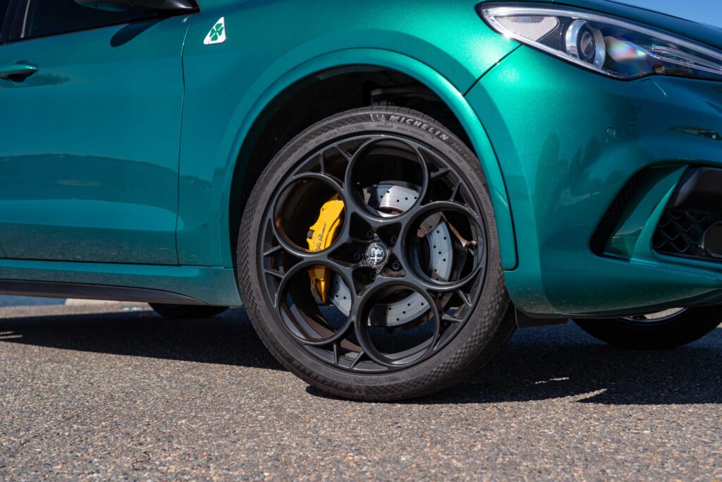 Car Image 10