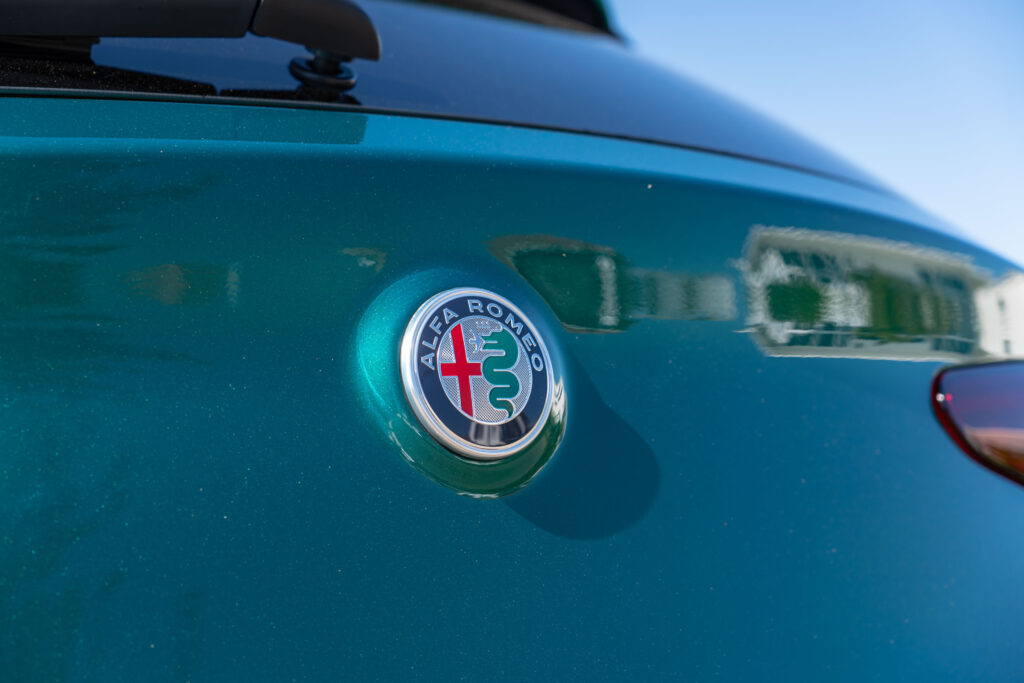 Car Image 15