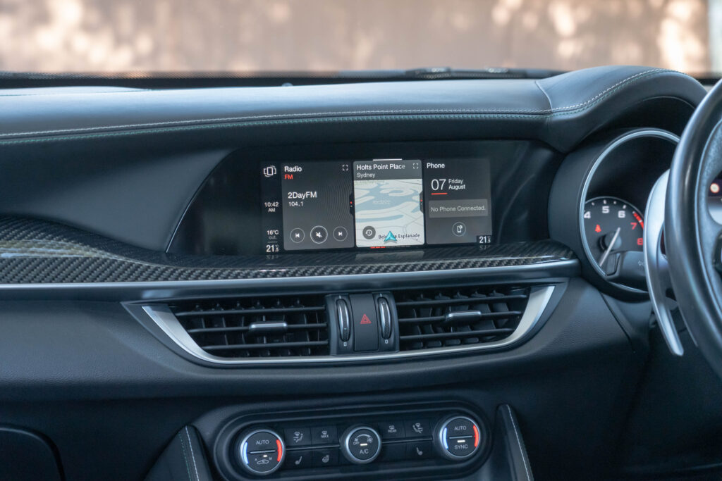 Car Image 23