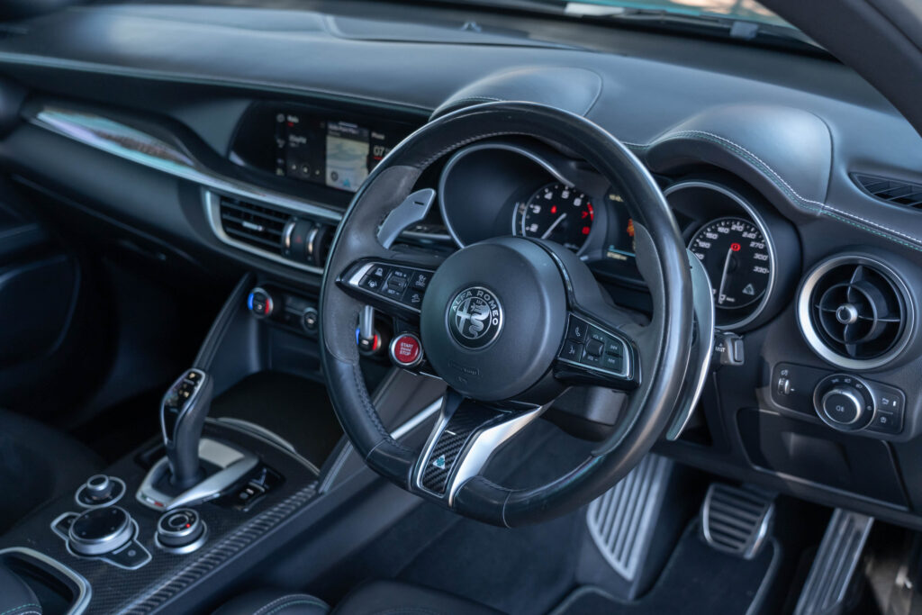 Car Image 19