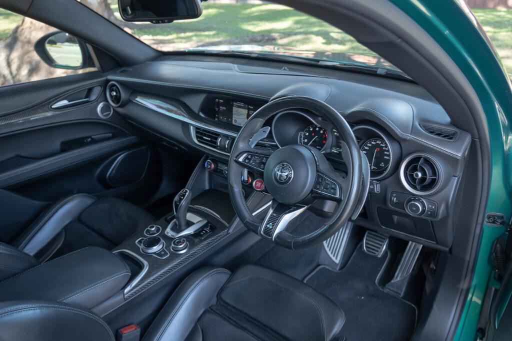 Car Image 20