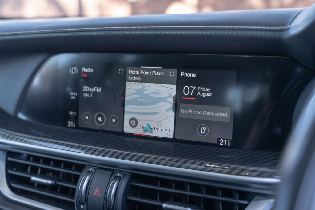 Car Image 24