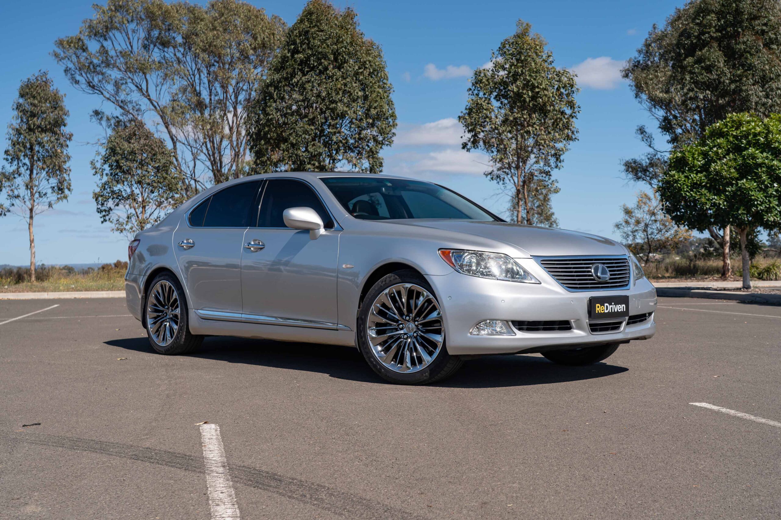 Used Lexus LS XF40 review